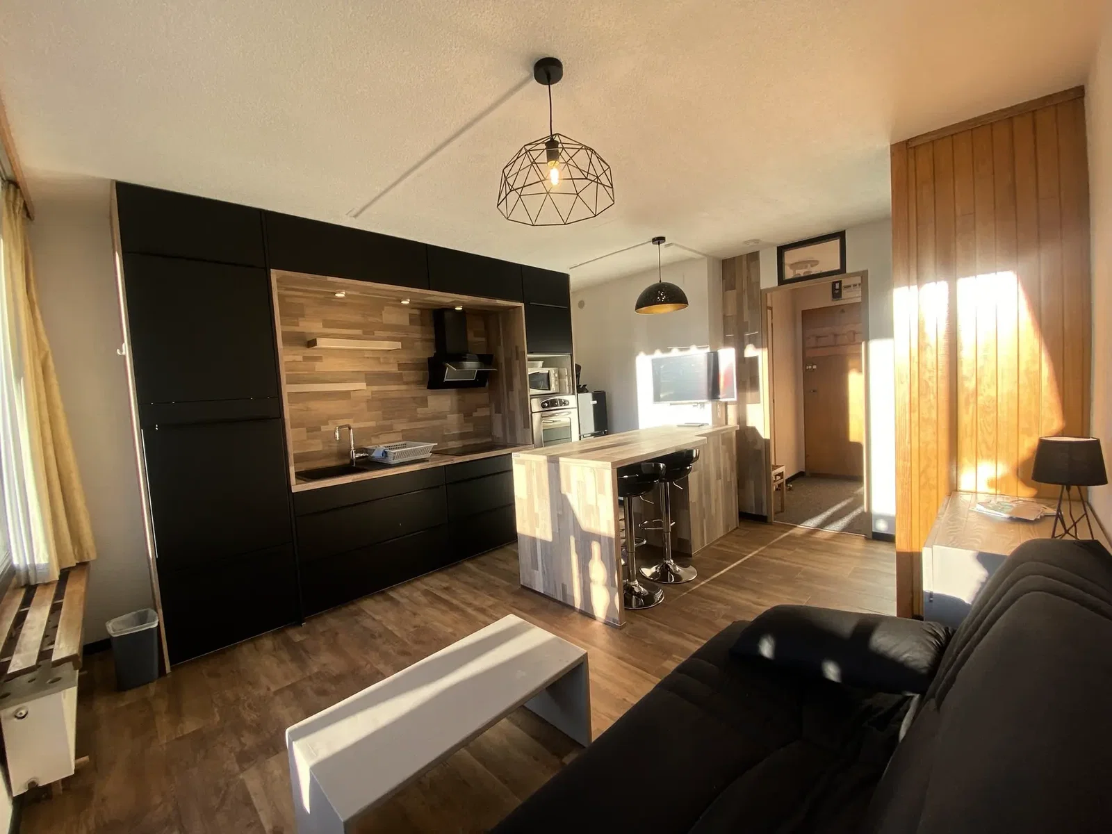 Neves Residence Nyrenoveret Lejlighed til 4 Personer